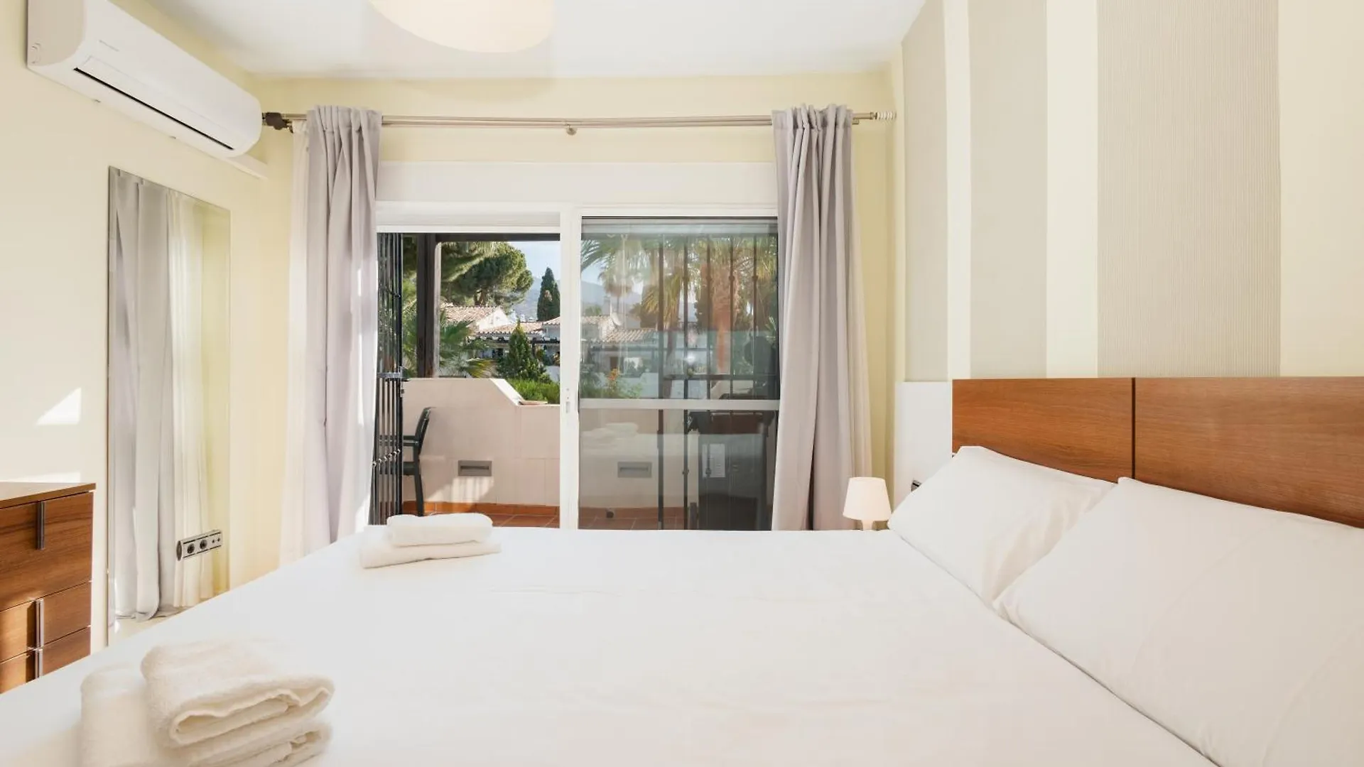 Apartmán Vacation Home In The Best Location, With Terrace, Pool And Bbq, In Marbella Center Španělsko