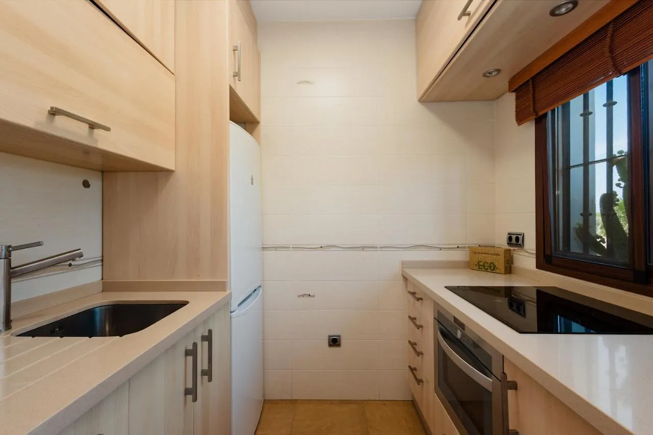 Apartment Vacation Home In The Best Location, With Terrace, Pool And Bbq, In Marbella Center Spain