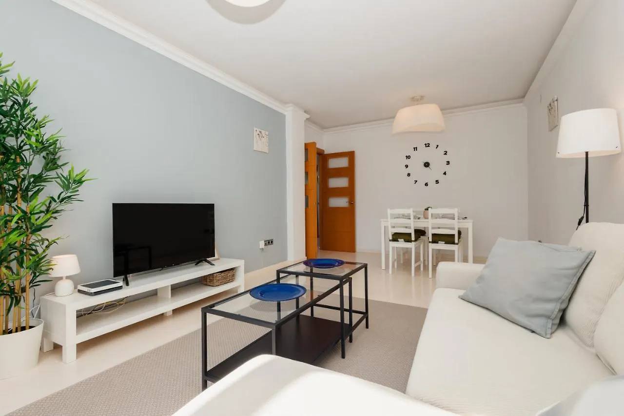 Vacation Home In The Best Location, With Terrace, Pool And Bbq, In Marbella Center Apartment