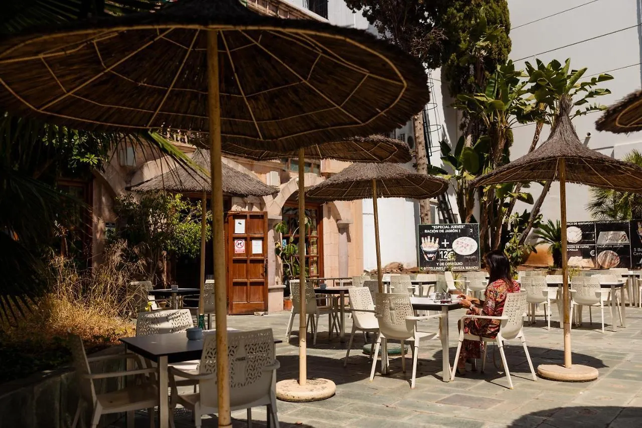Vacation Home In The Best Location, With Terrace, Pool And Bbq, In Marbella Center