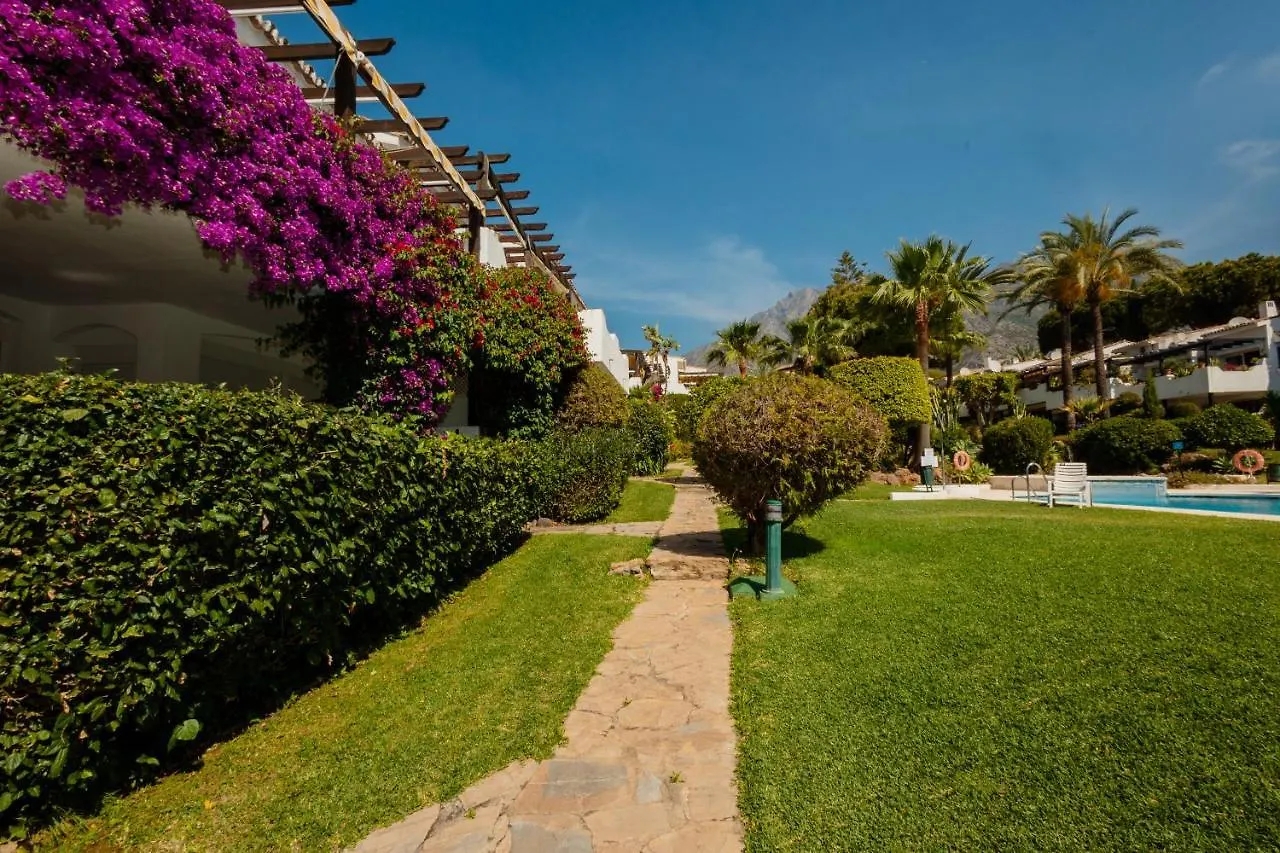 Vacation Home In The Best Location, With Terrace, Pool And Bbq, In Marbella Center Spain